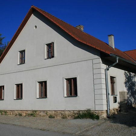 Chalupa Hojna Voda Horní Stropnice Buitenkant foto